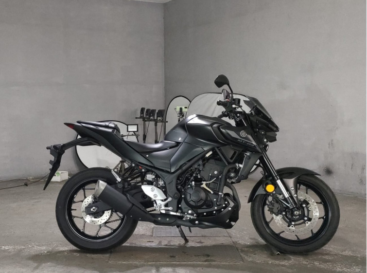 Мотоцикл Yamaha MT-03 з пробігом 5755 km