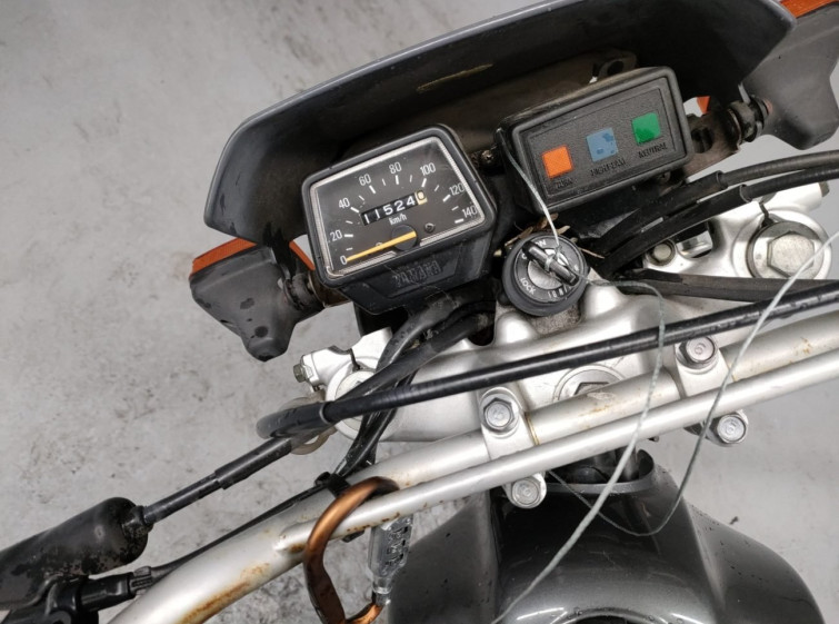 Мотоцикл Yamaha TW200 с пробегом 11524 km с пробегом 11524 km