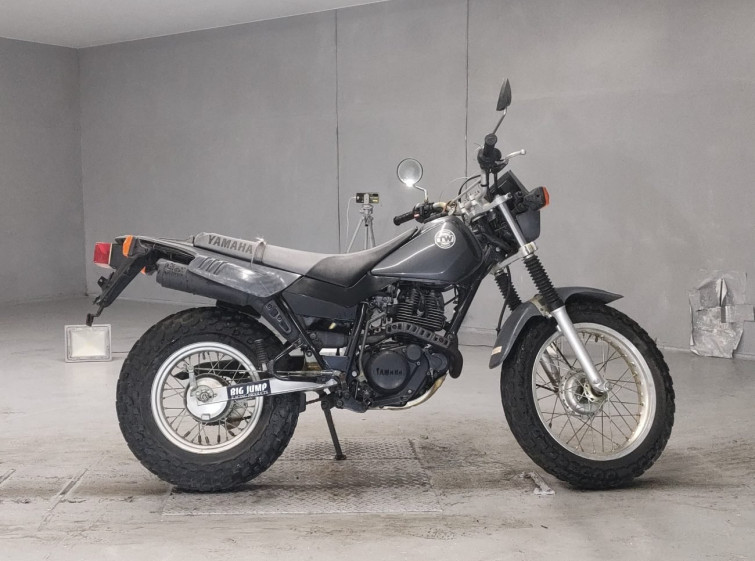 Мотоцикл Yamaha TW200 с пробегом 11524 km с пробегом 11524 km