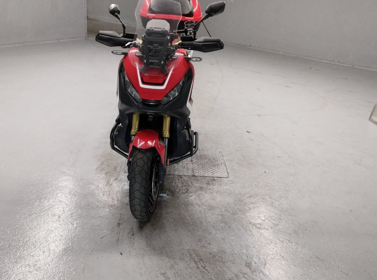 Мотоцикл Honda X-ADV750 з пробігом 23341 km з пробігом 23341 km
