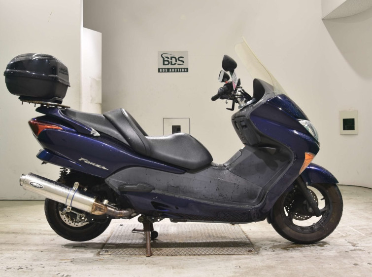 Мотоцикл Honda FORZA Z