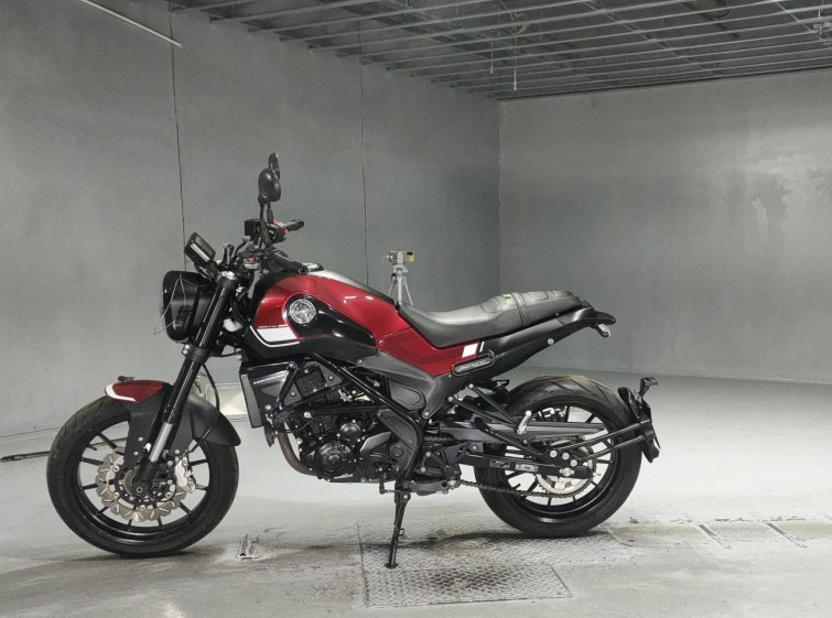 Мотоцикл Benelli LEONCINO 250 с пробегом 5731 km с пробегом 5731 km