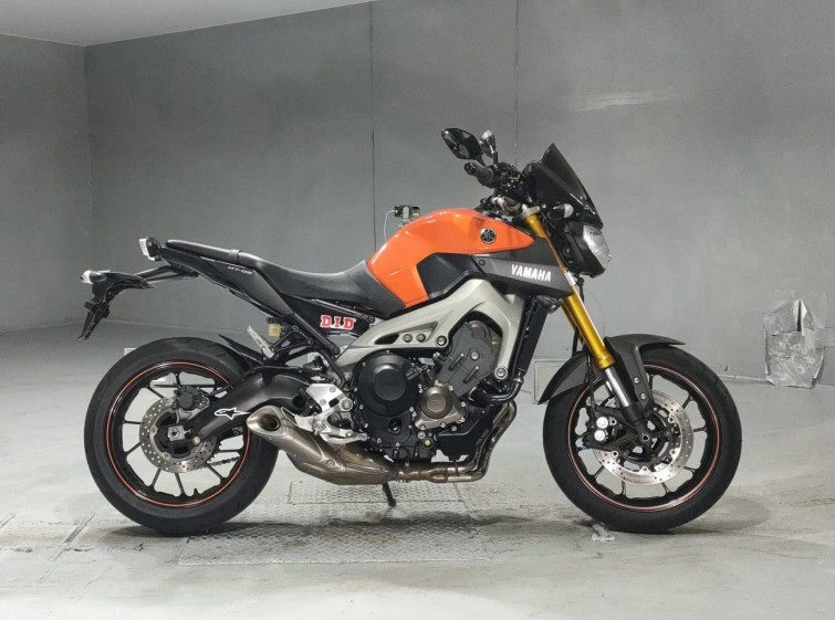 Мотоцикл Yamaha MT-09 з пробігом 23225 km з пробігом 23225 km