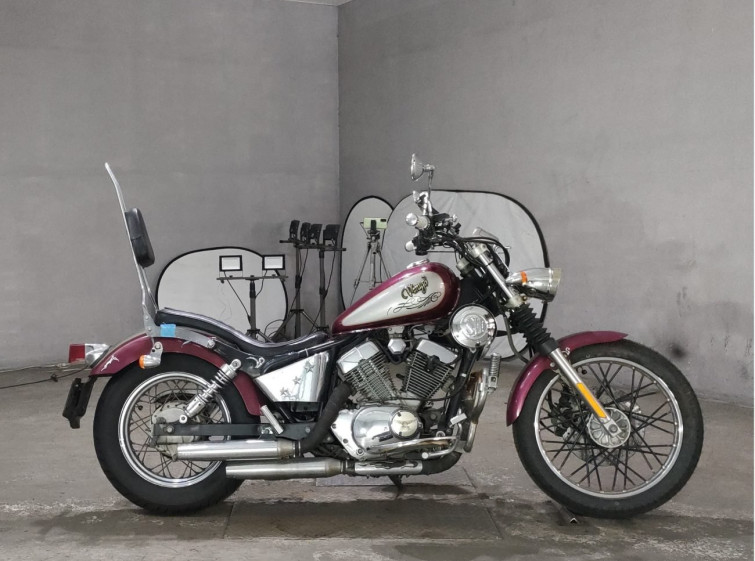 Мотоцикл Yamaha VIRAGO XV250 с пробегом 33100 km