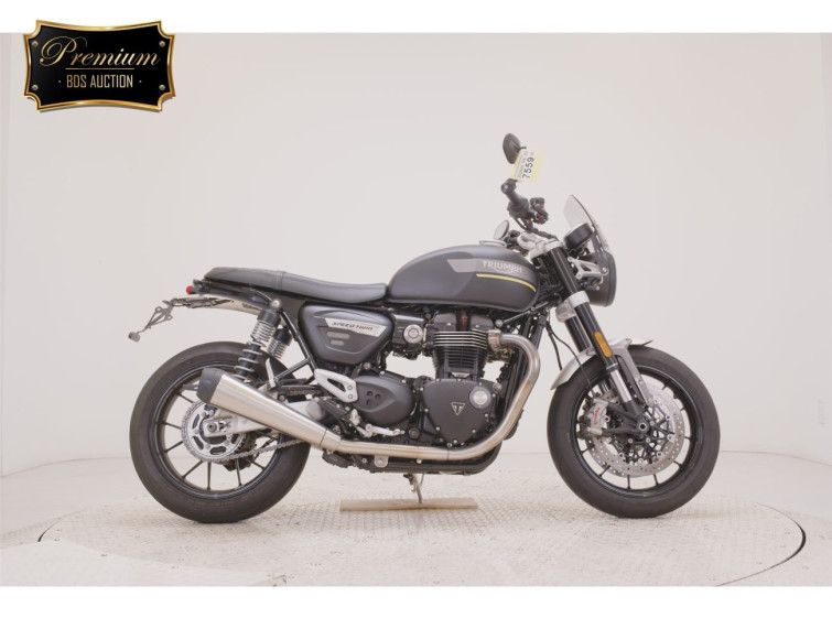 Мотоцикл Triumph SPEED TWIN з пробігом 2194 km