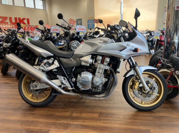 Мотоцикл Honda CB1300SF с пробегом 30144 km