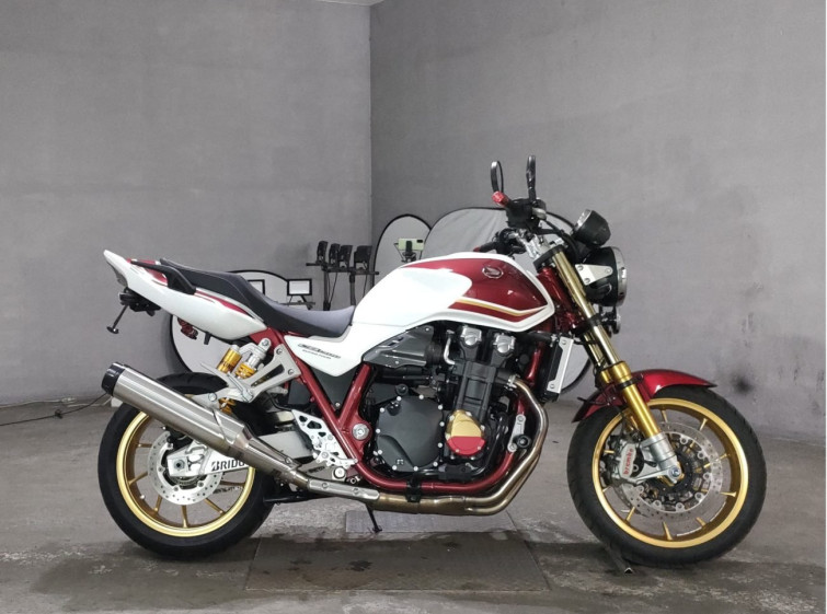 Мотоцикл Honda CB1300SF с пробегом 4595 km