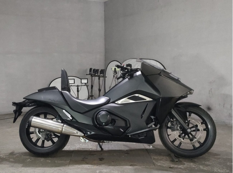 Мотоцикл Honda NM4-01 VULTUS с пробегом 5364 km