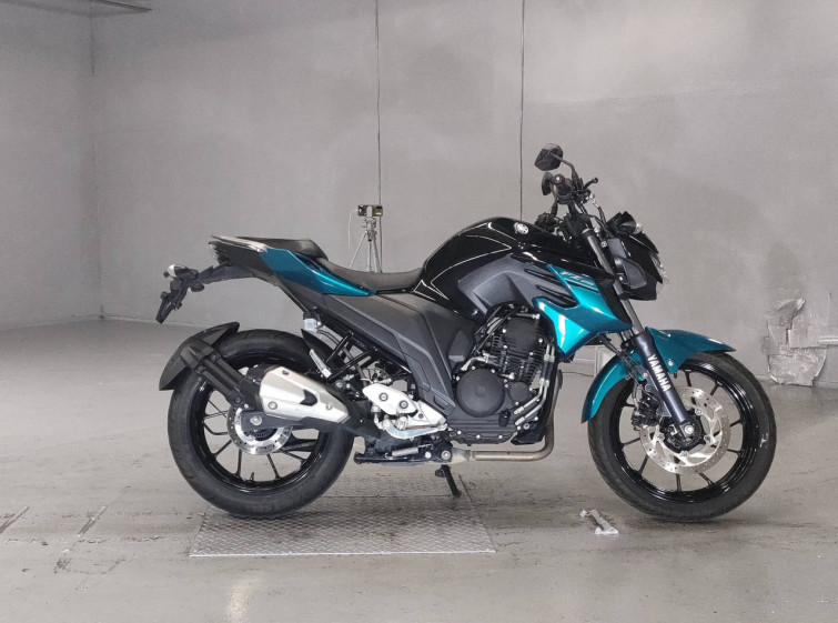Мотоцикл Yamaha FZ25 з пробігом 2928 km з пробігом 2928 km