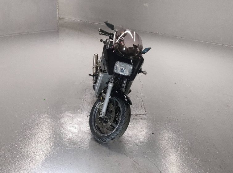 Мотоцикл Kawasaki GPZ900R з пробігом 49693 km з пробігом 49693 km