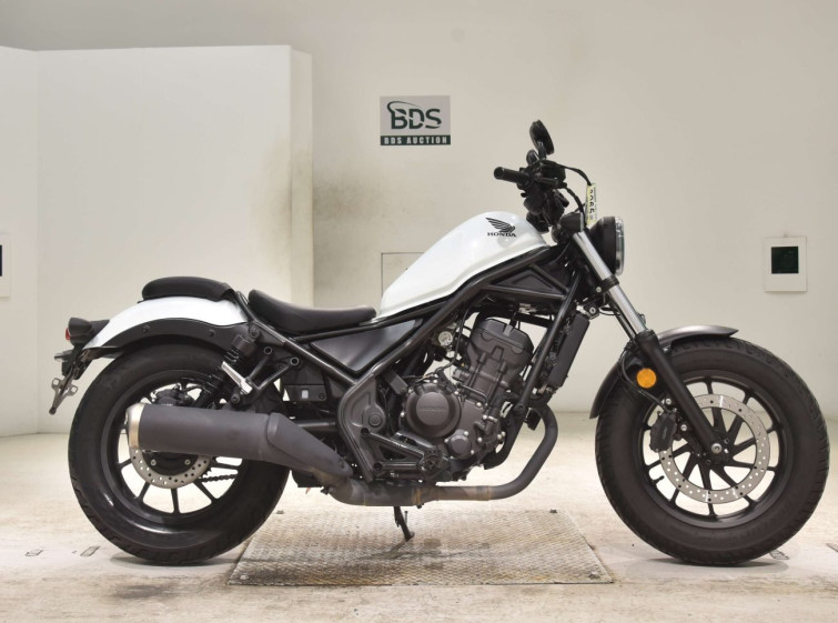 Мотоцикл Honda REBEL CMX250 з пробігом 15939 km