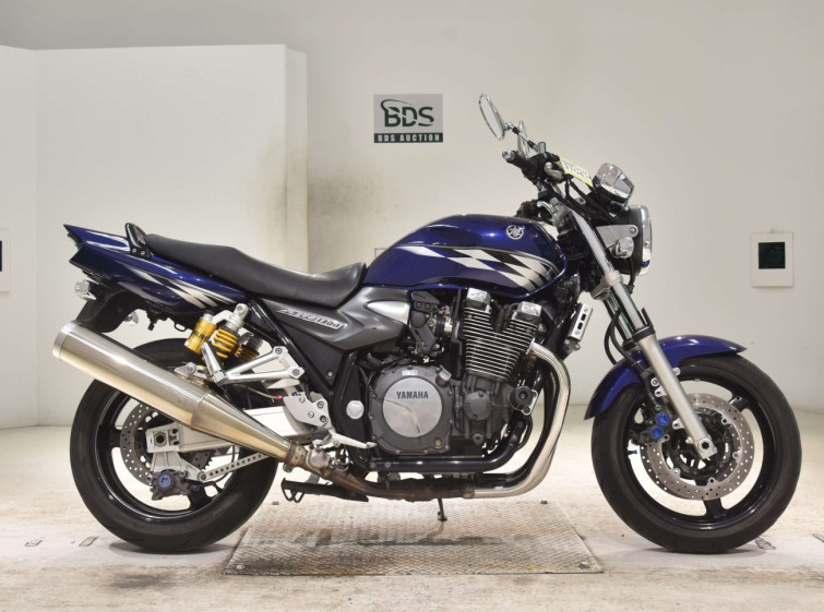Мотоцикл Yamaha XJR1300 с пробегом 36367 km