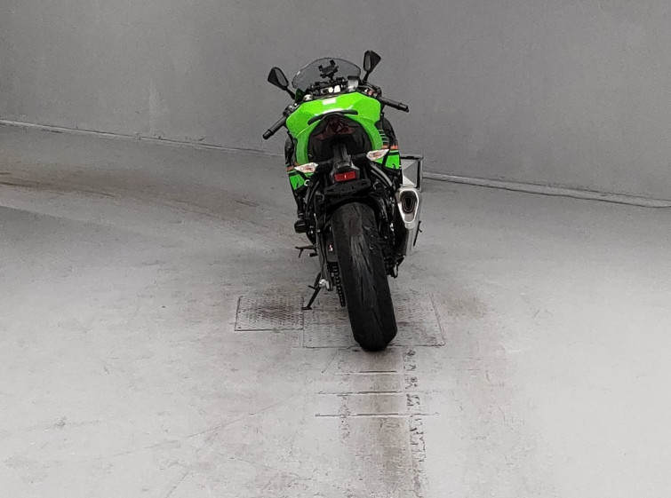 Мотоцикл Kawasaki ZX-6R с пробегом 8327 km с пробегом 8327 km