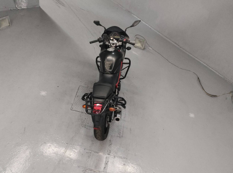 Мотоцикл Honda VTR250F с пробегом 13566 km с пробегом 13566 km