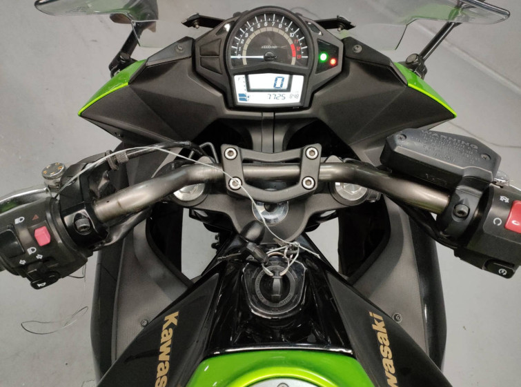 Мотоцикл Kawasaki NINJA400 с пробегом 7725 km с пробегом 7725 km