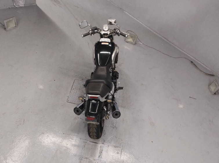 Мотоцикл Yamaha V-MAX1200 з пробігом 15805 m з пробігом 15805 m