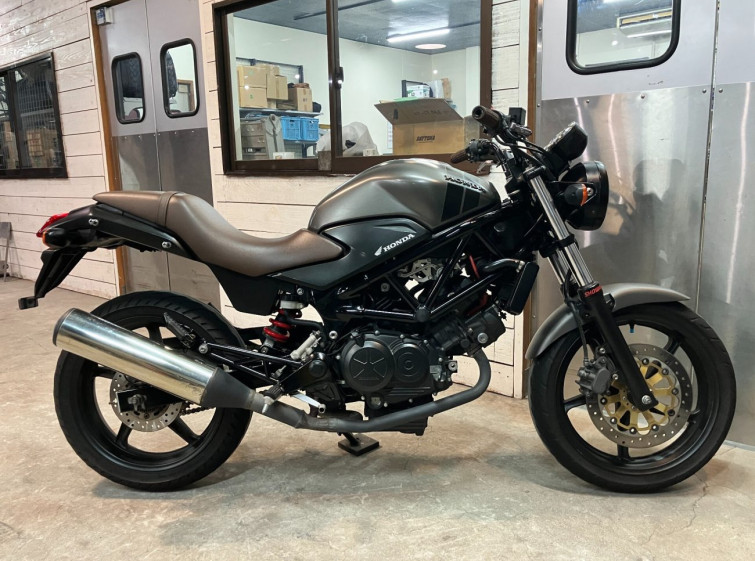 Мотоцикл Honda VTR250 с пробегом 43181 km