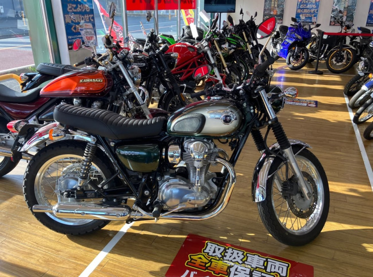 Мотоцикл Kawasaki W800 з пробігом 15314 km