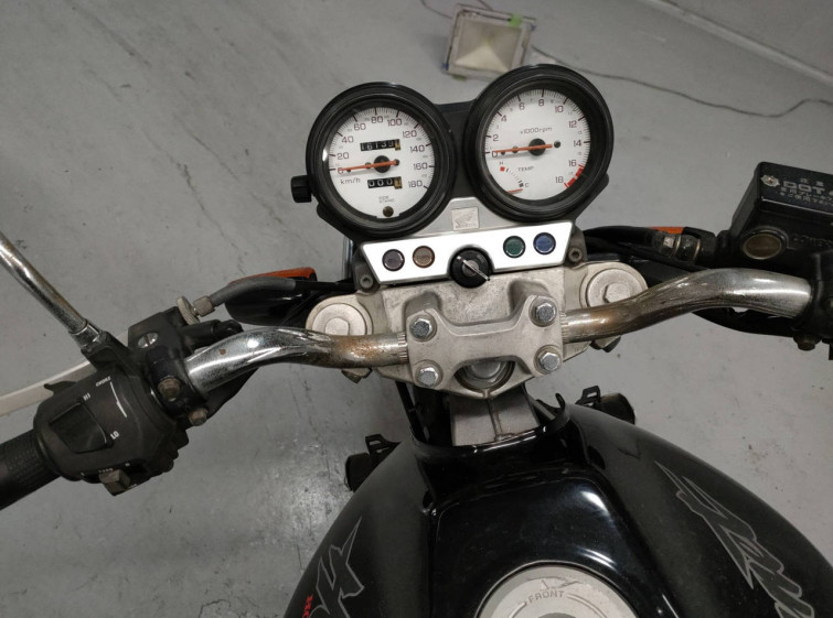 Мотоцикл Honda HORNET CB250F з пробігом 16139 km з пробігом 16139 km