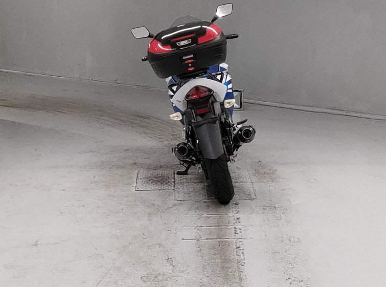 Мотоцикл Suzuki GSR250 з пробігом 7270 km з пробігом 7270 km