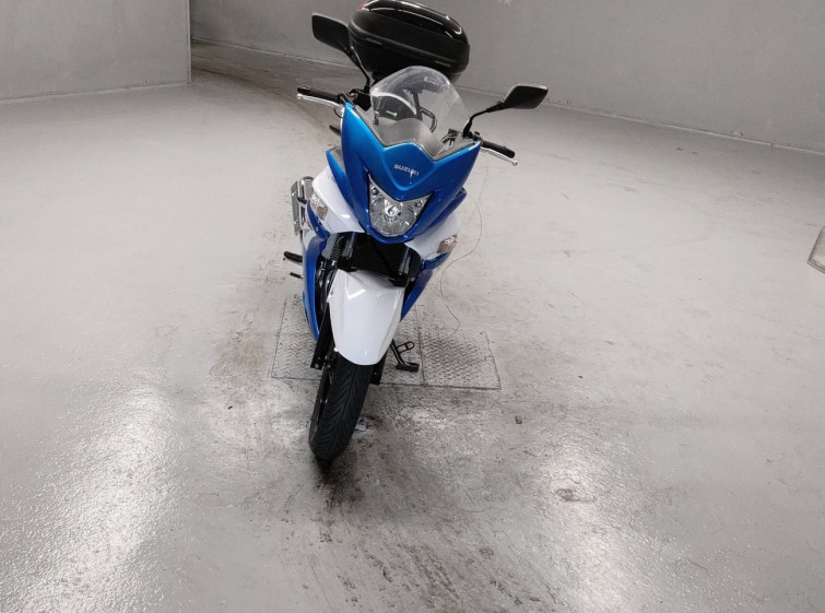Мотоцикл Suzuki GSR250 з пробігом 7270 km з пробігом 7270 km