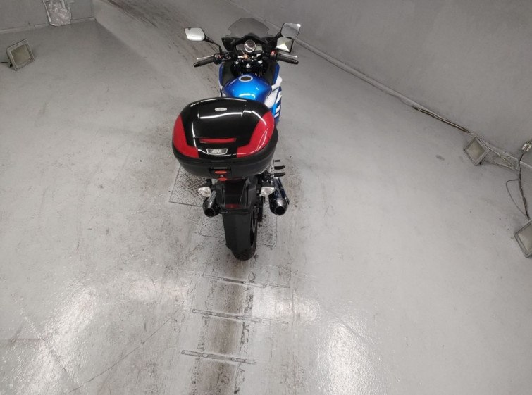 Мотоцикл Suzuki GSR250 з пробігом 7270 km з пробігом 7270 km
