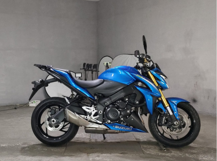 Мотоцикл Suzuki GSX-S1000 з пробігом 30197 km