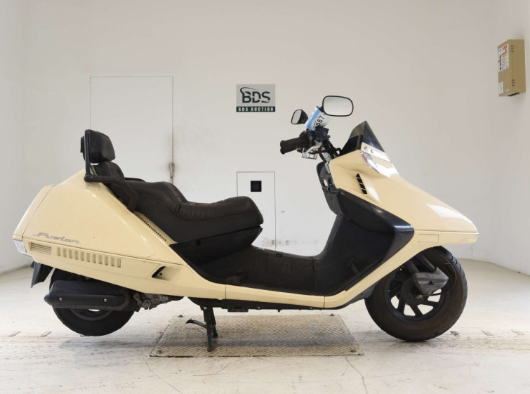Мотоцикл Honda FUSION X з пробігом 20512 km