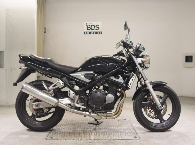 Мотоцикл Suzuki BANDIT250V с пробегом 10294 km