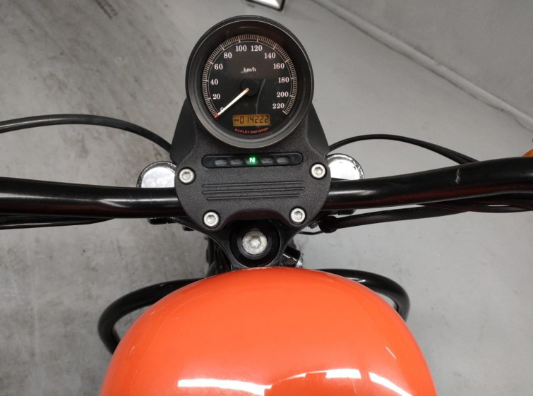 Мотоцикл HD SPORTSTER XL883R з пробігом 14222 km з пробігом 14222 km