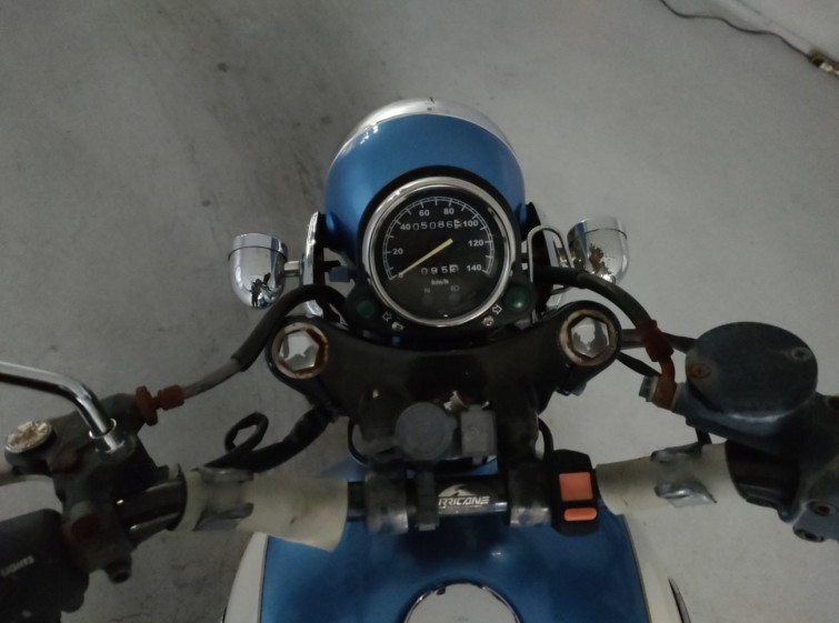 Мотоцикл Kawasaki ESTRELLA с пробегом 5086 km с пробегом 5086 km