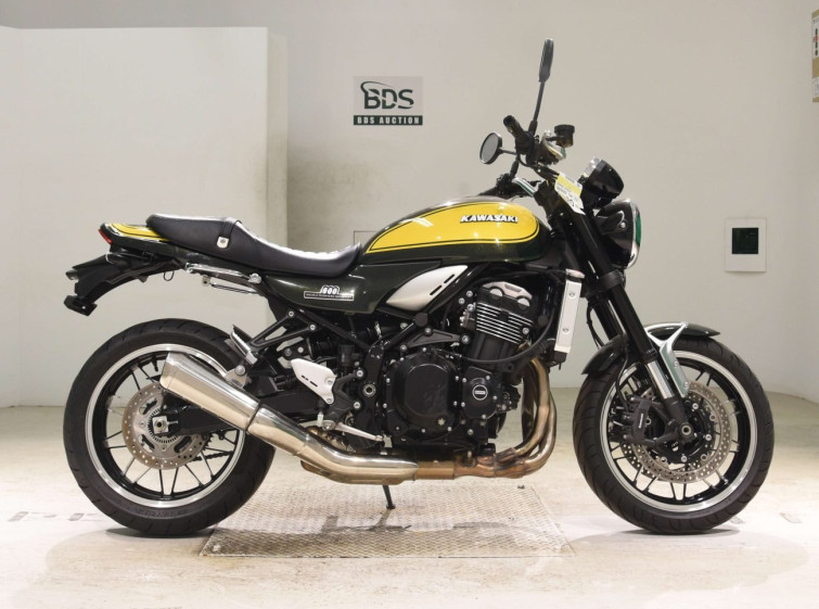 Мотоцикл Kawasaki Z900RS с пробегом 20255 km