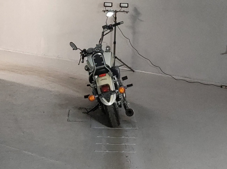 Мотоцикл Yamaha DRAGSTAR XVS250 з пробігом 23688 km з пробігом 23688 km