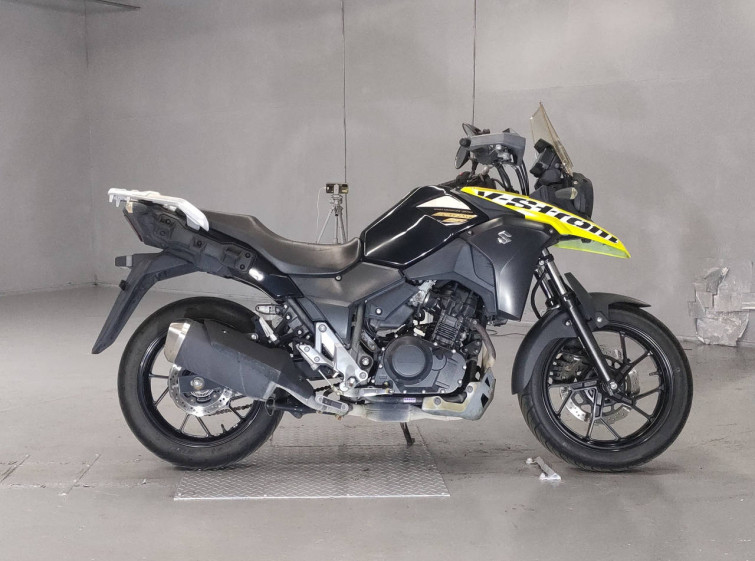 Мотоцикл Suzuki V-STROM DL250 з пробігом 39201 km з пробігом 39201 km