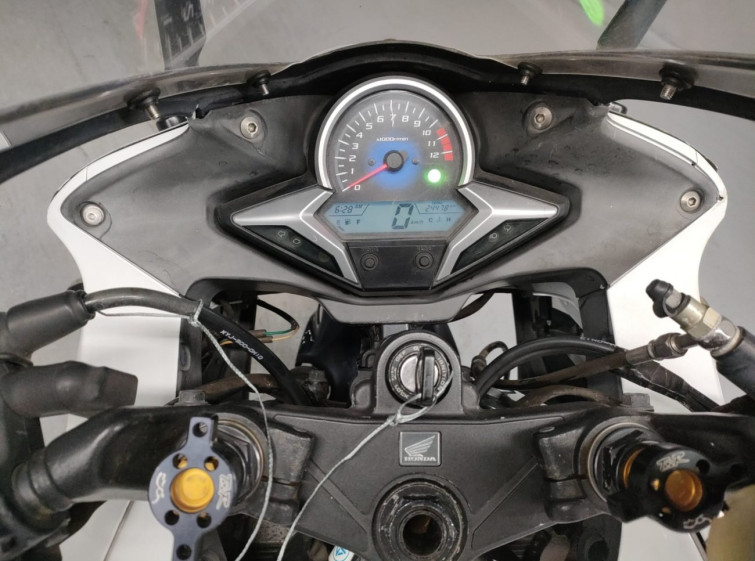Мотоцикл Honda CBR250R з пробігом 24478 km з пробігом 24478 km