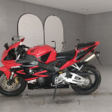 Мотоцикл Honda CBR954RR с пробегом 9716 km с пробегом 9716 km