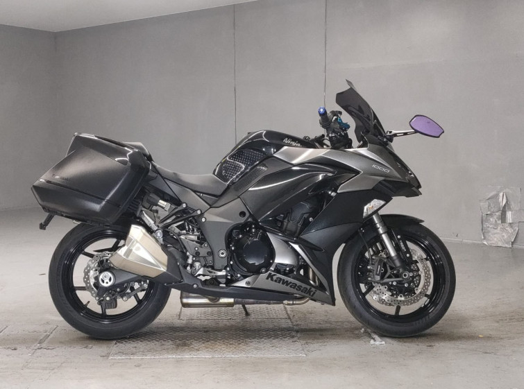 Мотоцикл Kawasaki NINJA1000 с пробегом 10502 km с пробегом 10502 km