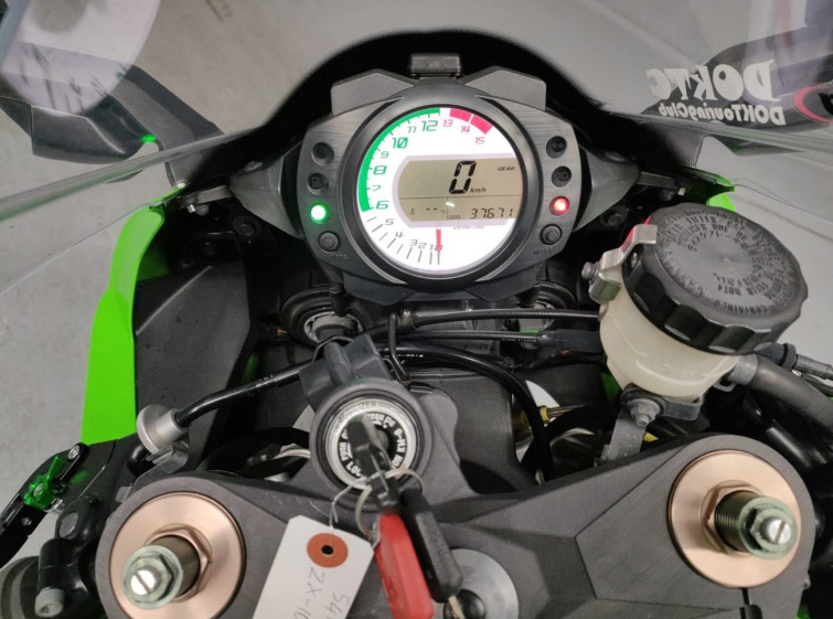 Мотоцикл Kawasaki NINJA ZX-10R з пробігом 37671 km з пробігом 37671 km