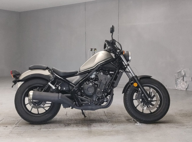 Мотоцикл Honda REBEL CMX500 с пробегом 4381 km с пробегом 4381 km