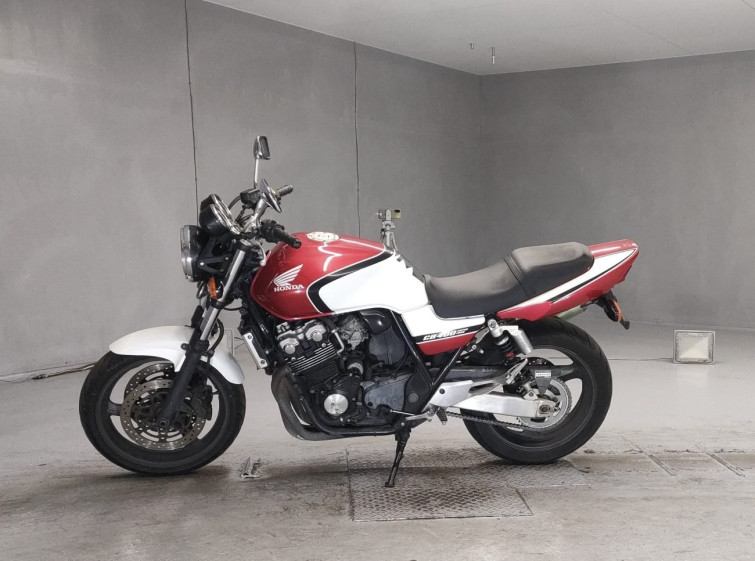 Мотоцикл Honda CB400SFV с пробегом 33868 km с пробегом 33868 km