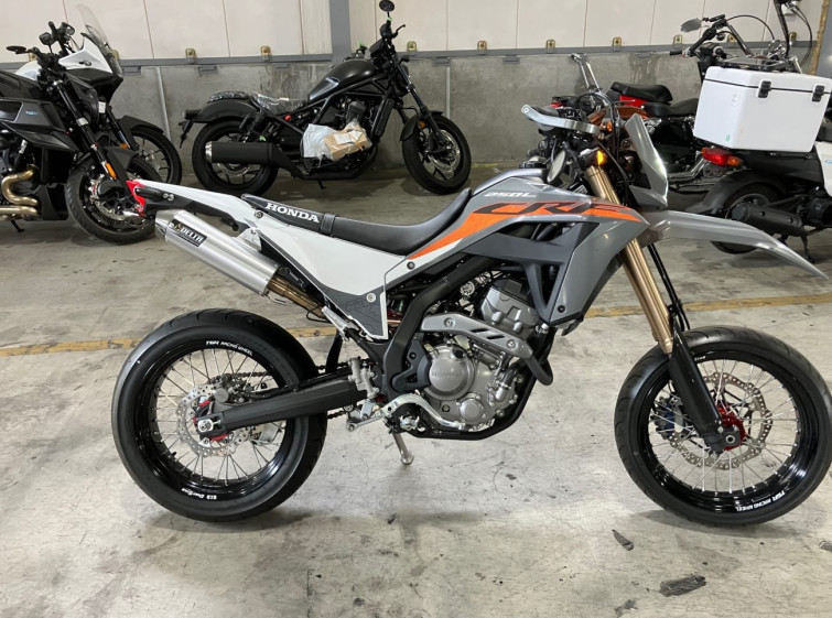 Мотоцикл Honda CRF250L з пробігом 872 km