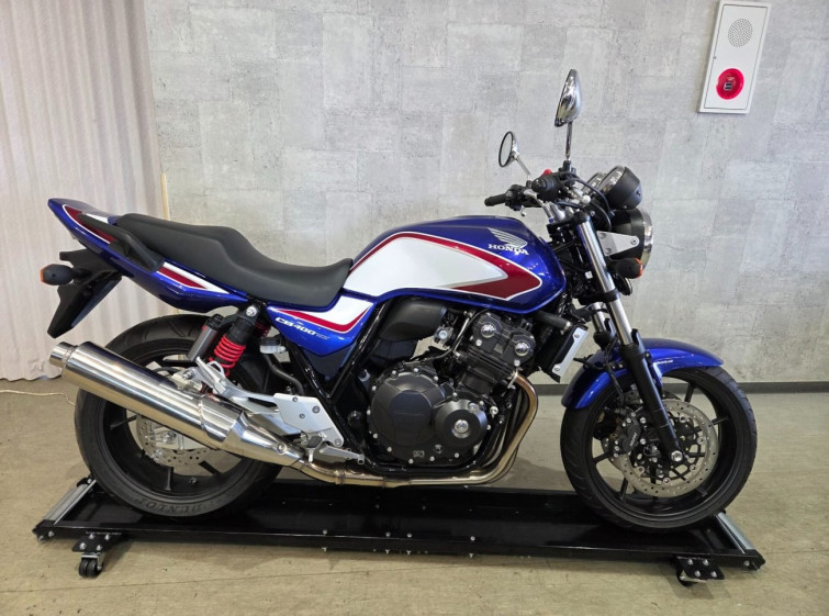 Мотоцикл Honda CB400SF з пробігом 3 km