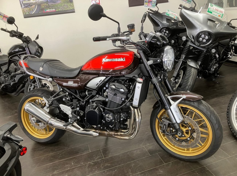 Мотоцикл Kawasaki Z900RS с пробегом 3662 km