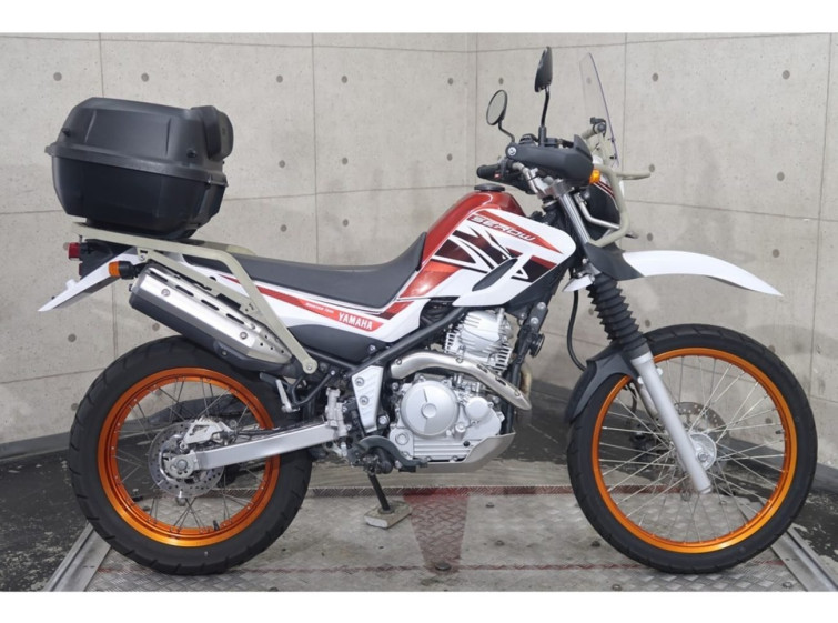 Мотоцикл Yamaha SEROW XT250 з пробігом 16928 km