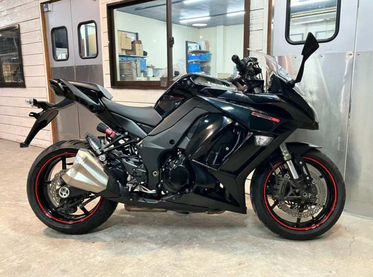 Мотоцикл Kawasaki Z1000SXA з пробігом 39206 km