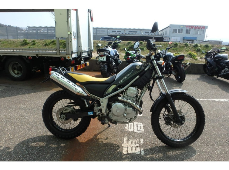 Мотоцикл Yamaha TRICKER с пробегом 10357 km
