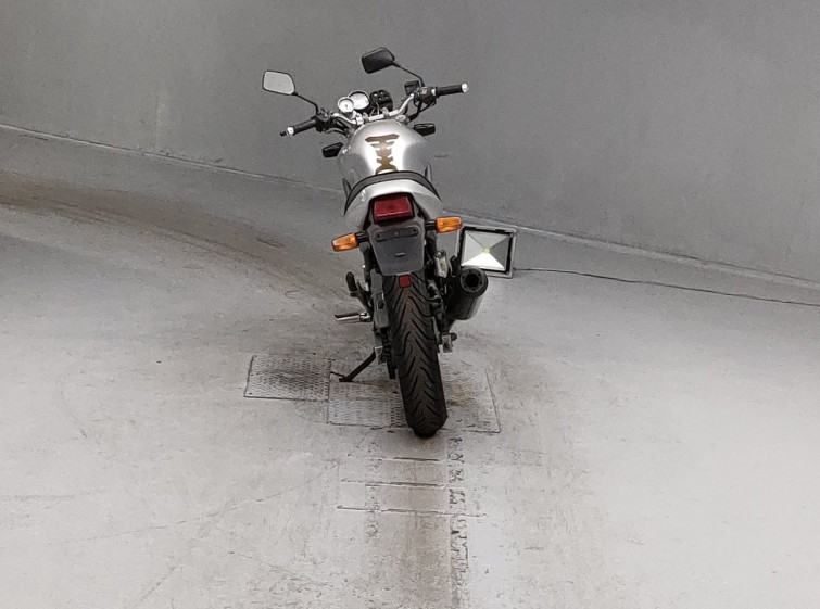 Мотоцикл Honda VTR250 з пробігом 24440 km з пробігом 24440 km