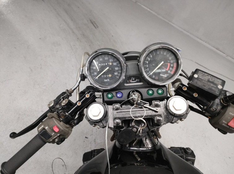 Мотоцикл Kawasaki ZRX400 с пробегом 43247 km с пробегом 43247 km