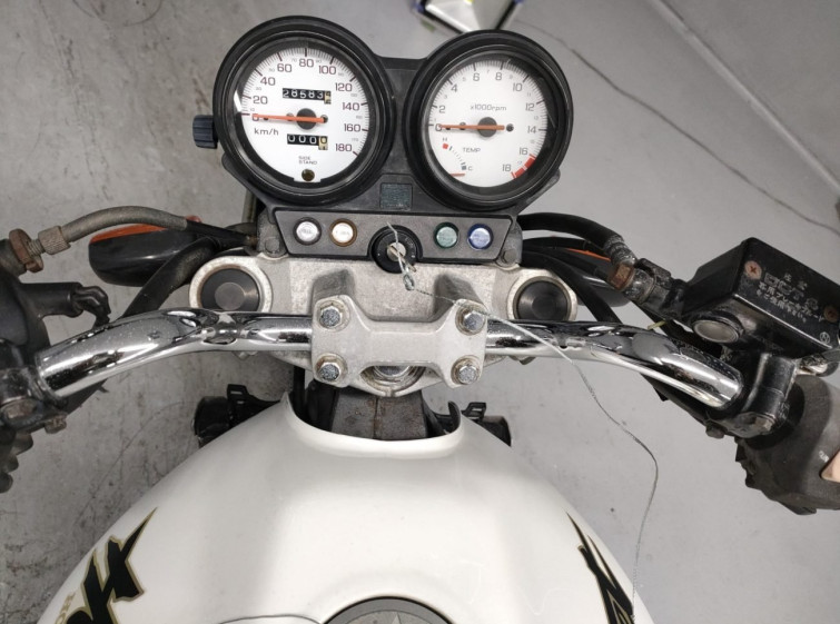 Мотоцикл Honda HORNET CB250F с пробегом 28583 km с пробегом 28583 km