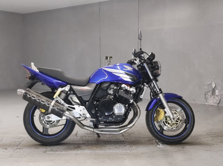 Мотоцикл Honda CB400SFV с пробегом 14746 km с пробегом 14746 km
